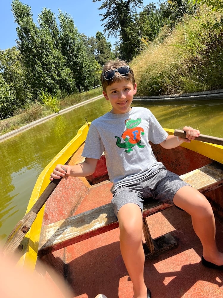 Rowing Mom Around the Lake