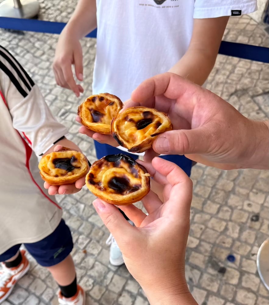 Pasteis Cheers!