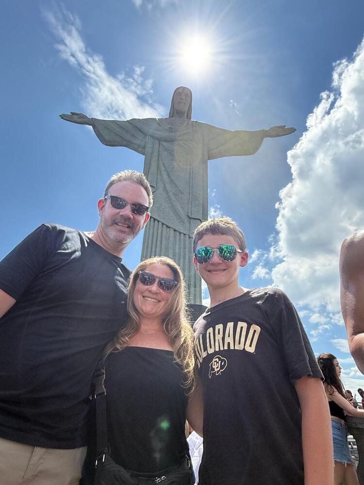 From Cristo Rei to Cristo Redentor